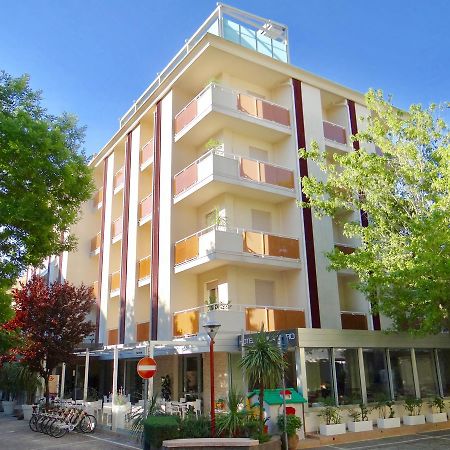 Hotel Aquila D'Oro Misano Adriatico Ngoại thất bức ảnh
